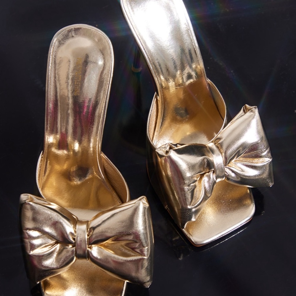 Strut in style this season with these staple high heels!